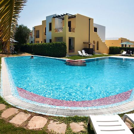 Oasi D'Oriente Aparthotel Santa Cesarea Terme Exterior photo