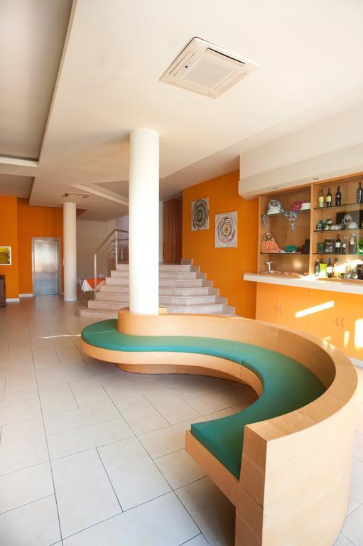 Oasi D'Oriente Aparthotel Santa Cesarea Terme Exterior photo